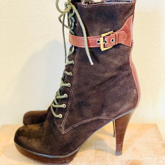 Guess Jirena Chocolate Brown Suede & Leather Lace-Up‎ Ankle Boots, Size 7.5 - Picture 1 of 6